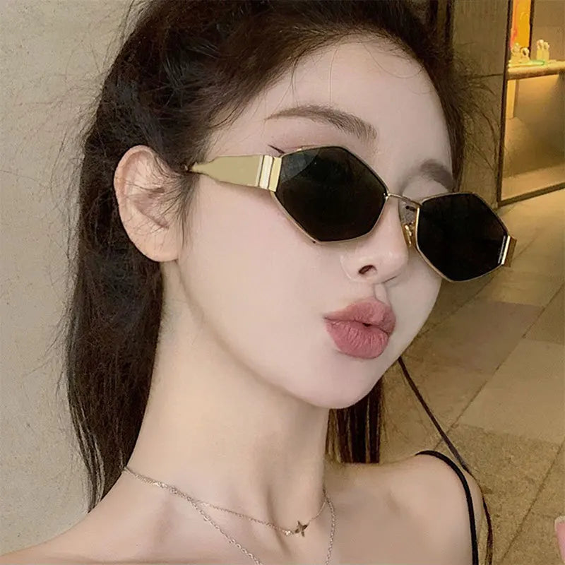 Vintage Polygon Sunglasses – UV400 Protection