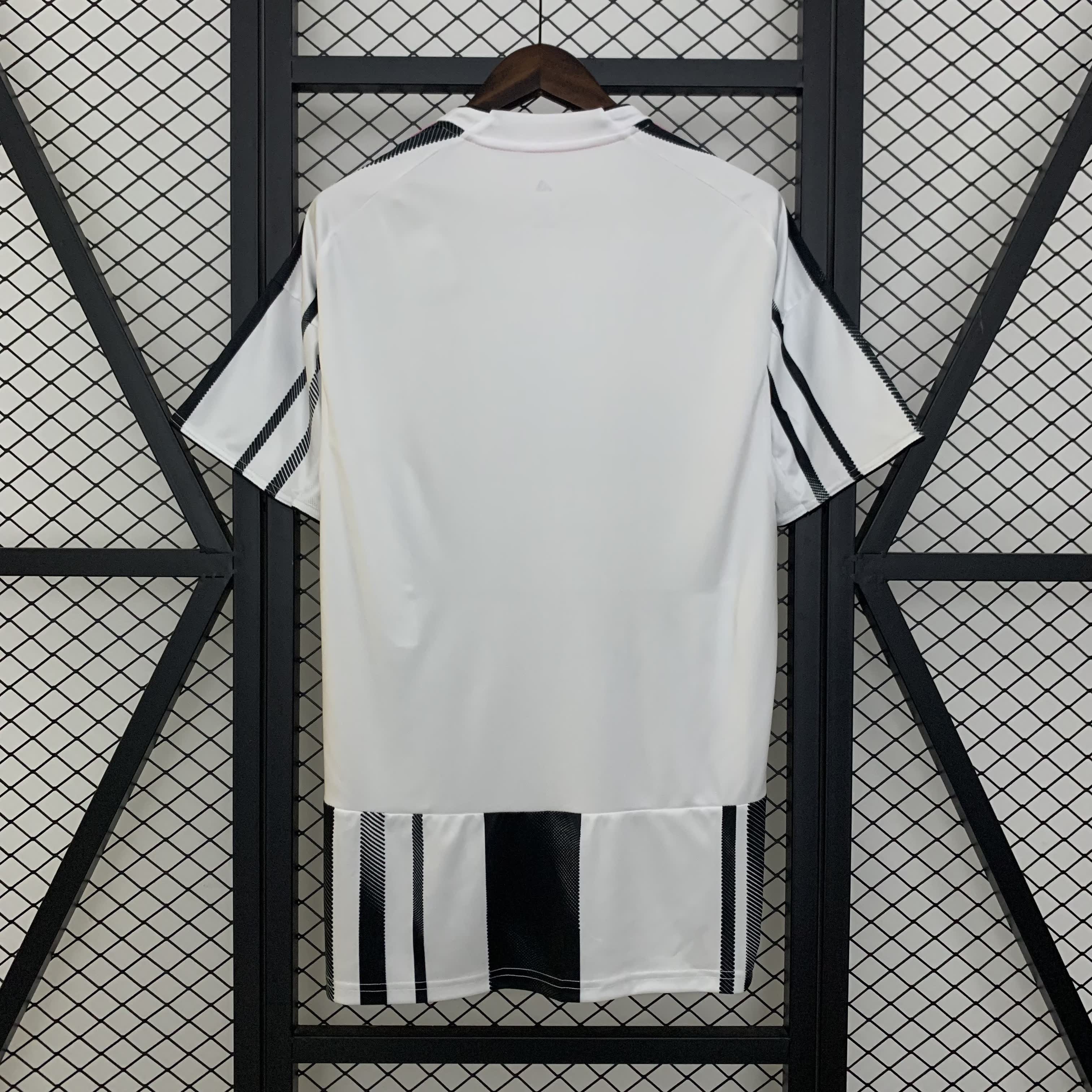 25/26 Juventus-Style Home Jersey S-4XL