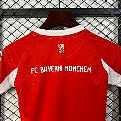 25/26 kids Bayern Munich home